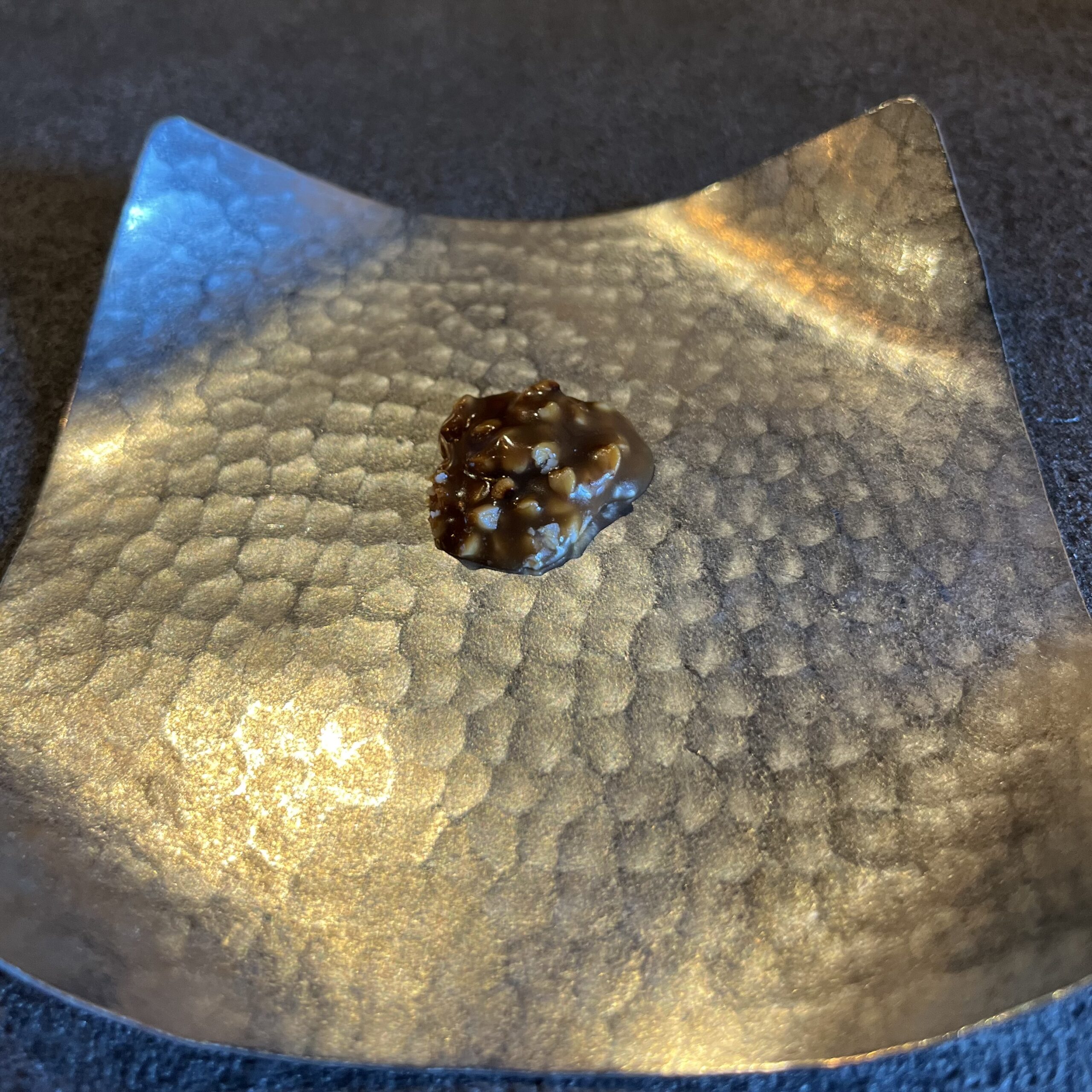 【てんさい糖と蕎麦の実】の写真